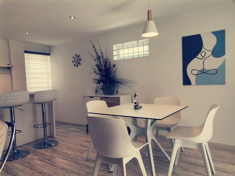 Lovely Two Bedrooms Apartment. Flic-en-Flacq エクステリア 写真